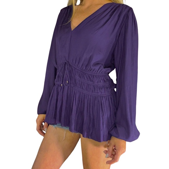 NWT* WHBM Petite Long-Sleeve Fitted Tie Waist Blouse in Cosmic Violet‎ - Picture 2 of 16